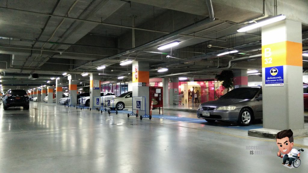 AIF-Car-Parking-Mega-Bangna-20160603210027