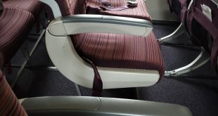 ภาพ เก้าอี้นั่งบนเครื่องบิน